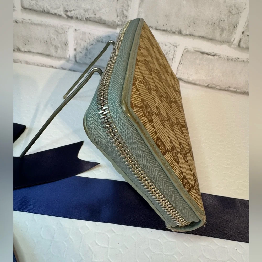 Gucci GG Canvas Zip Around Wallet Blue Leather Trim Bow Continental - Picture 5 of 9